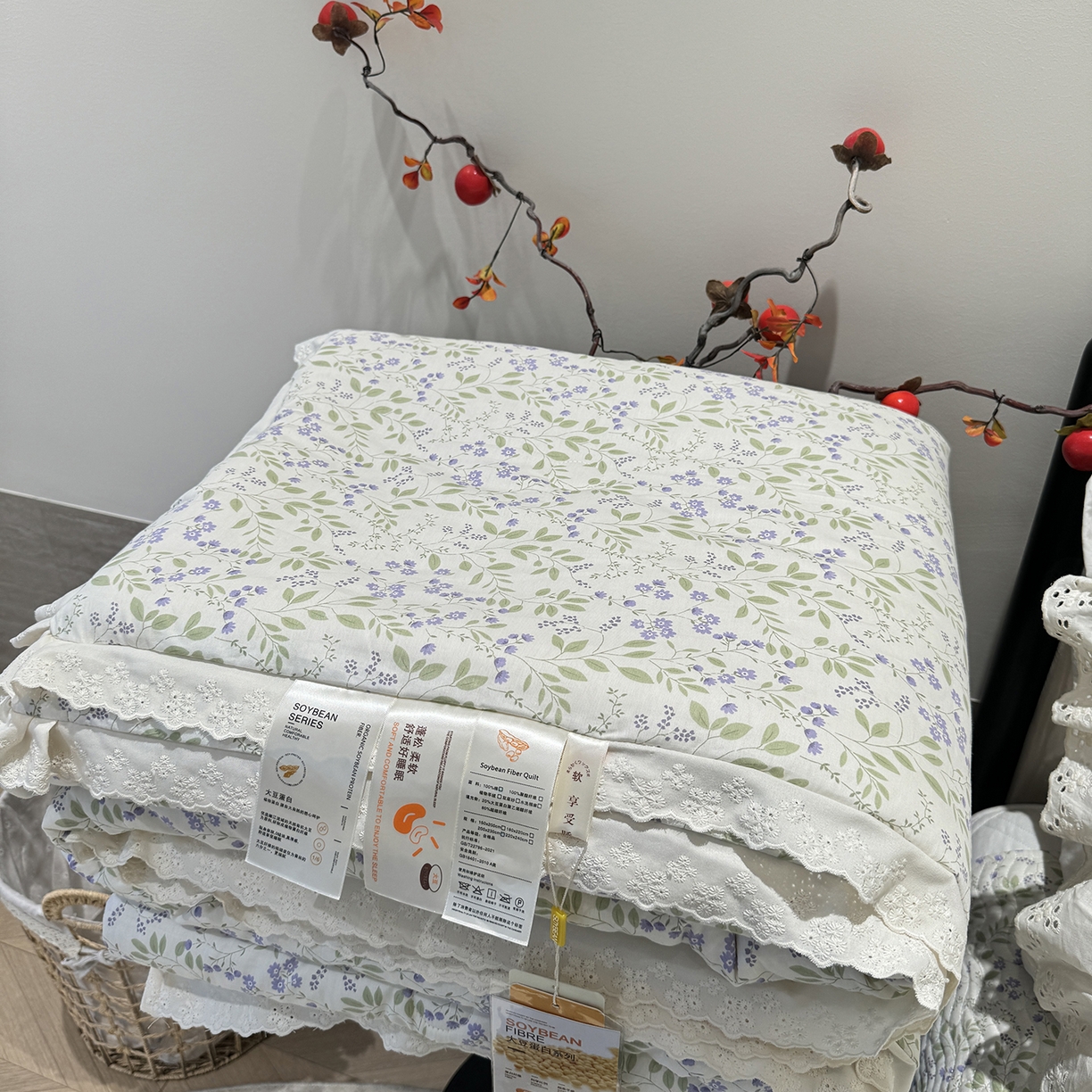 91家纺网 家纺一手货源 找家纺 莱豫家纺 2025新款全棉花边四季被5斤有同款床盖三件套 千野紫