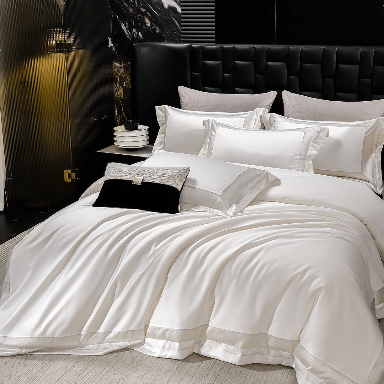 91家纺网 家纺一手货源 找家纺 元元家居（元元被业） 2025秋冬新款百支长绒棉纯棉贡缎工艺款四件套-魅影系列 魅影-典雅白