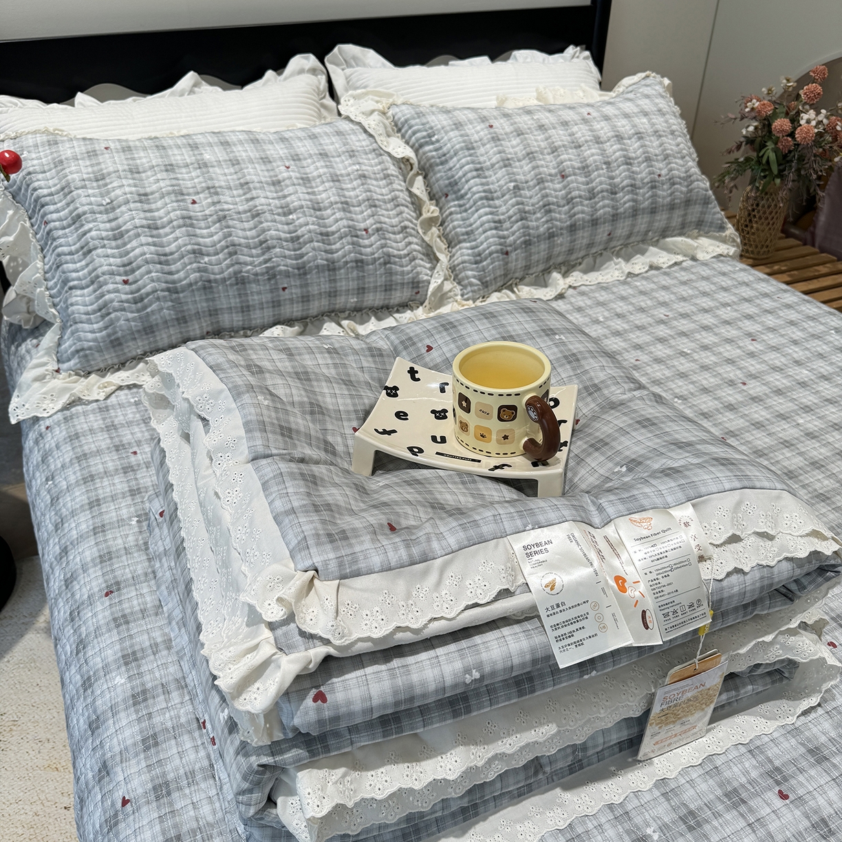 91家纺网 家纺一手货源 找家纺 莱豫家纺 2025新款全棉花边四季被5斤有同款床盖三件套 心悦