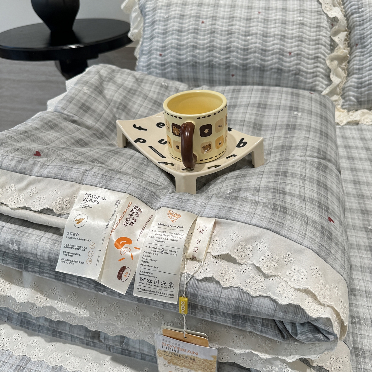 91家纺网 家纺一手货源 找家纺 莱豫家纺 2025新款全棉花边四季被5斤有同款床盖三件套 心悦