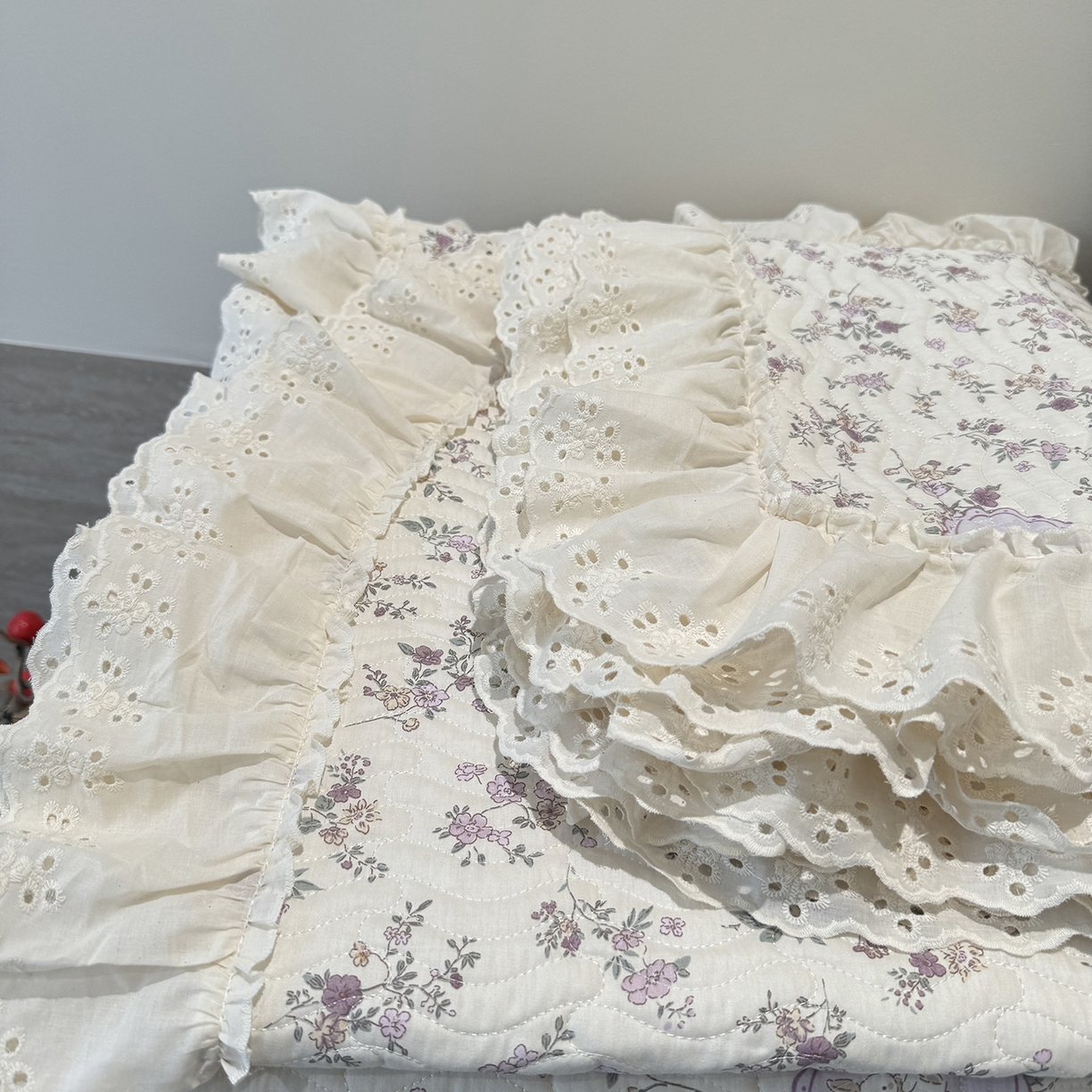 91家纺网 家纺一手货源 找家纺 莱豫家纺 2025秋冬新款纯棉床盖三件套可配同款四季被同款被套 紫悦