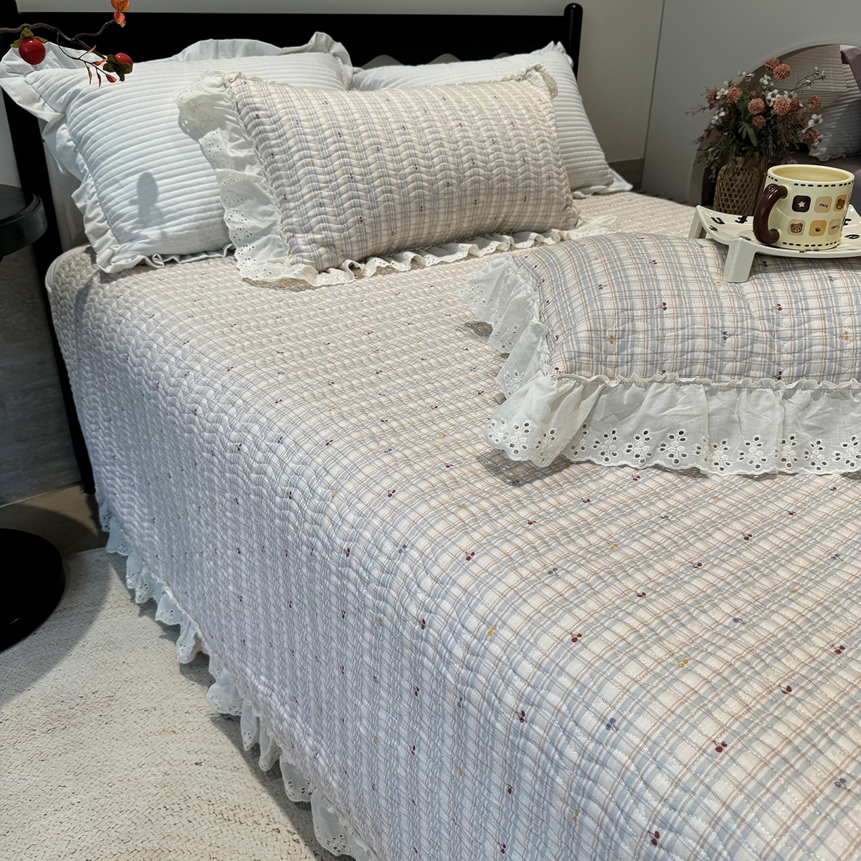 91家纺网 家纺一手货源 找家纺 莱豫家纺 2025秋冬新款纯棉床盖三件套可配同款四季被同款被套 樱桃可可