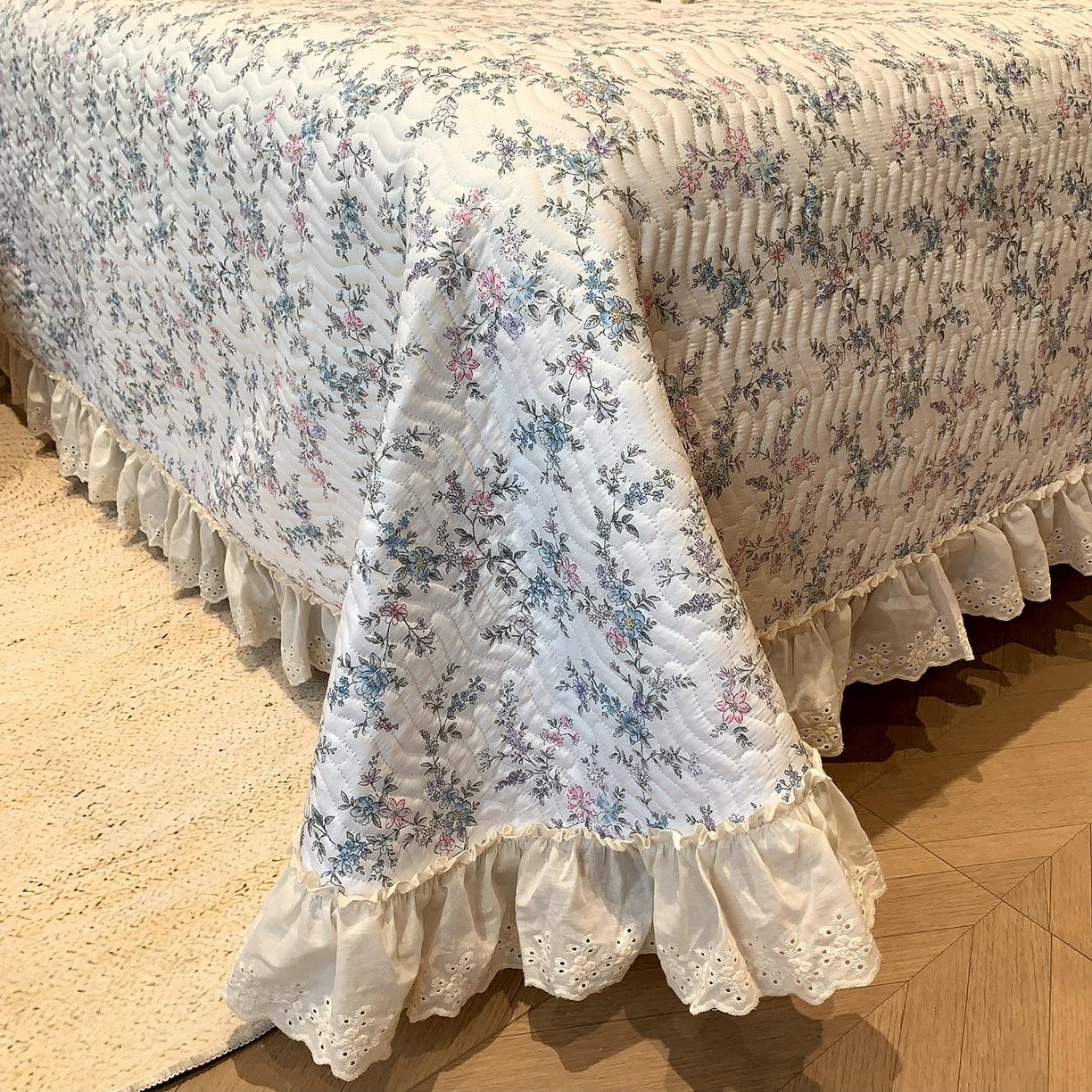 91家纺网 家纺一手货源 找家纺 莱豫家纺 2025秋冬新款纯棉床盖三件套可配同款四季被同款被套 夏梦