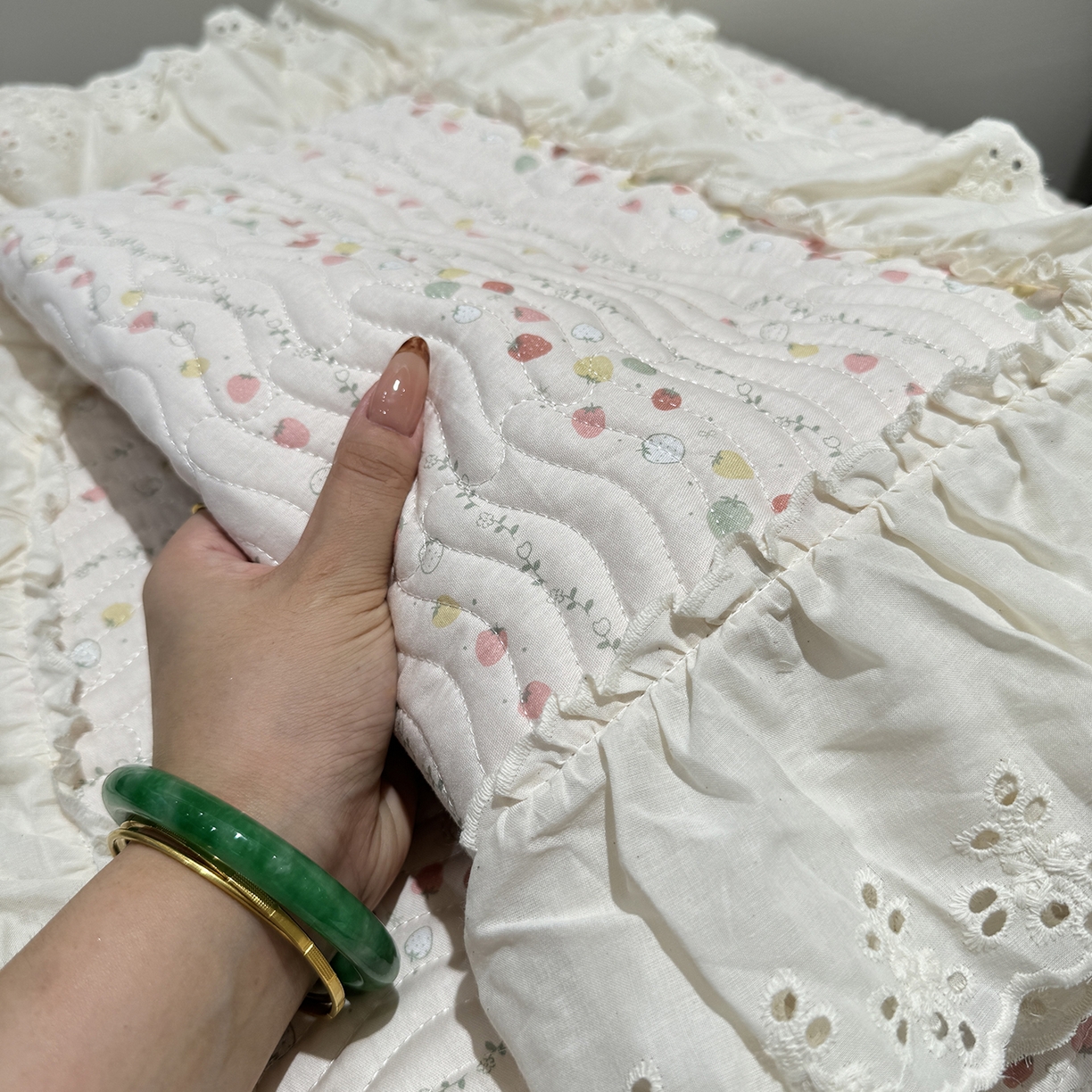 91家纺网 家纺一手货源 找家纺 莱豫家纺 2025秋冬新款纯棉床盖三件套可配同款四季被同款被套 草莓酱