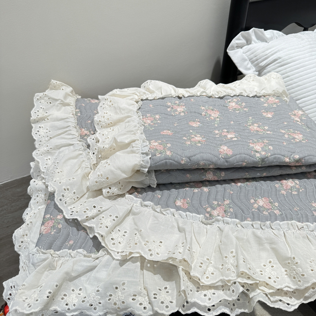 91家纺网 家纺一手货源 找家纺 莱豫家纺 2025秋冬新款纯棉床盖三件套可配同款四季被同款被套 沫婉