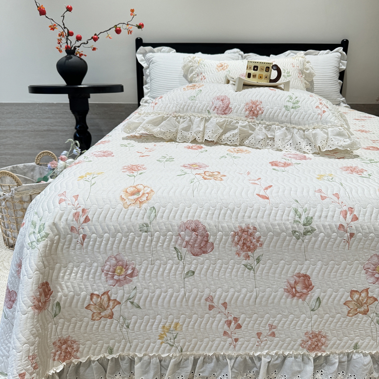 91家纺网 家纺一手货源 找家纺 莱豫家纺 2025秋冬新款纯棉床盖三件套可配同款四季被同款被套 清幽粉