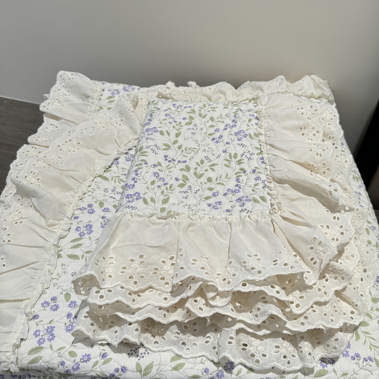 91家纺网 家纺一手货源 找家纺 莱豫家纺 2025秋冬新款纯棉床盖三件套可配同款四季被同款被套 千野紫