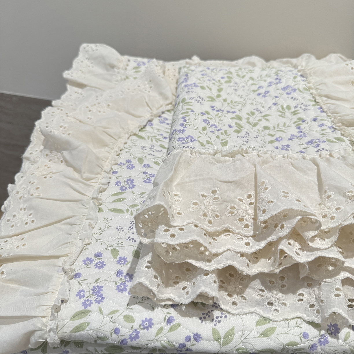 91家纺网 家纺一手货源 找家纺 莱豫家纺 2025秋冬新款纯棉床盖三件套可配同款四季被同款被套 千野紫