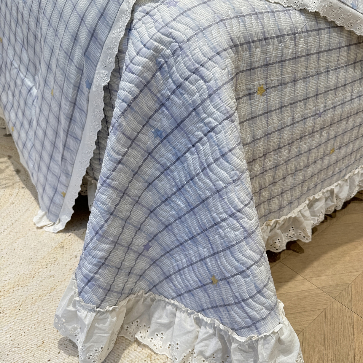 91家纺网 家纺一手货源 找家纺 莱豫家纺 2025秋冬新款纯棉床盖三件套可配同款四季被同款被套 极光之星