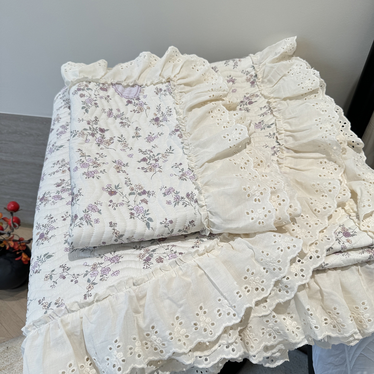 91家纺网 家纺一手货源 找家纺 莱豫家纺 2025秋冬新款纯棉床盖三件套可配同款四季被同款被套 紫悦