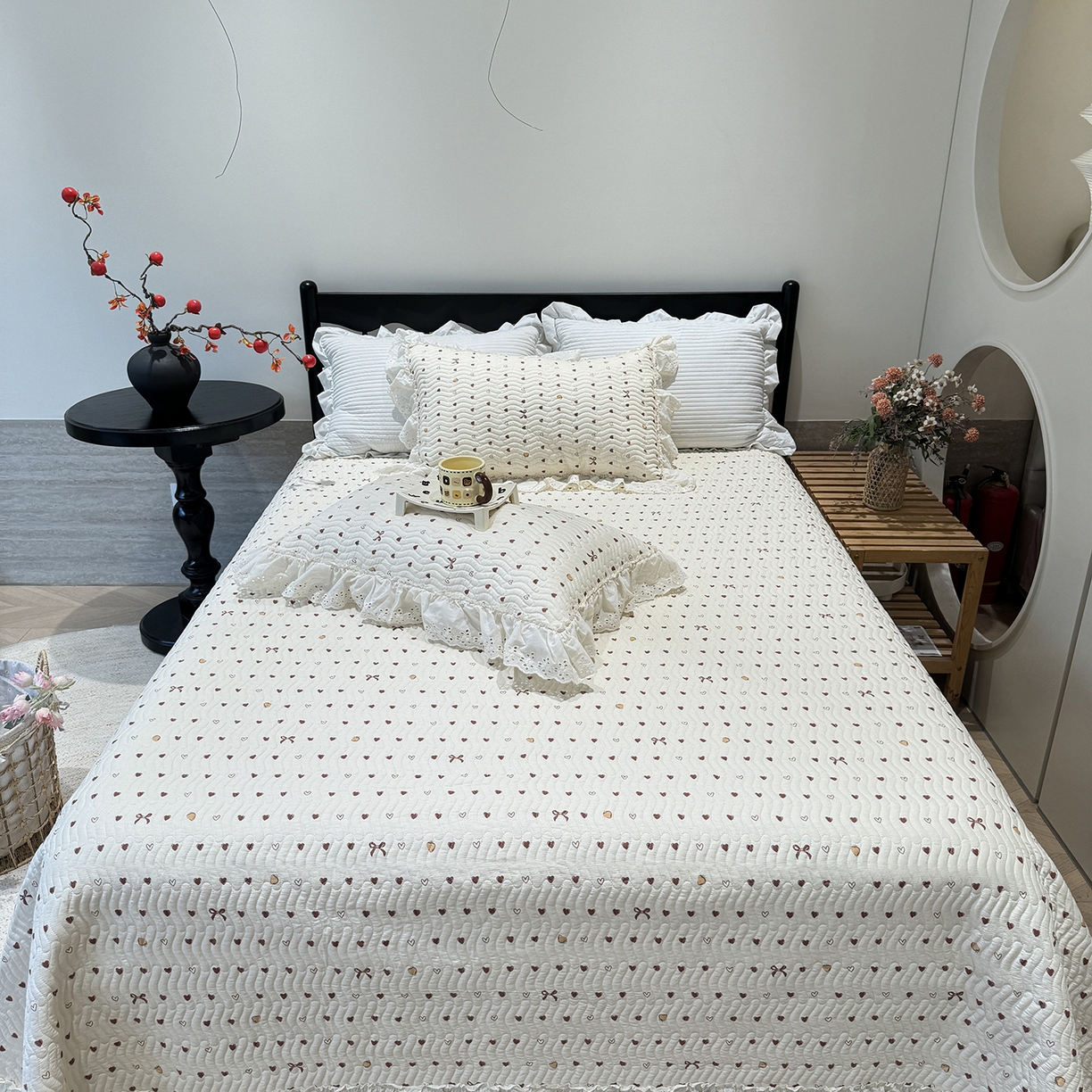 91家纺网 家纺一手货源 找家纺 莱豫家纺 2025秋冬新款纯棉床盖三件套可配同款四季被同款被套 小小爱心