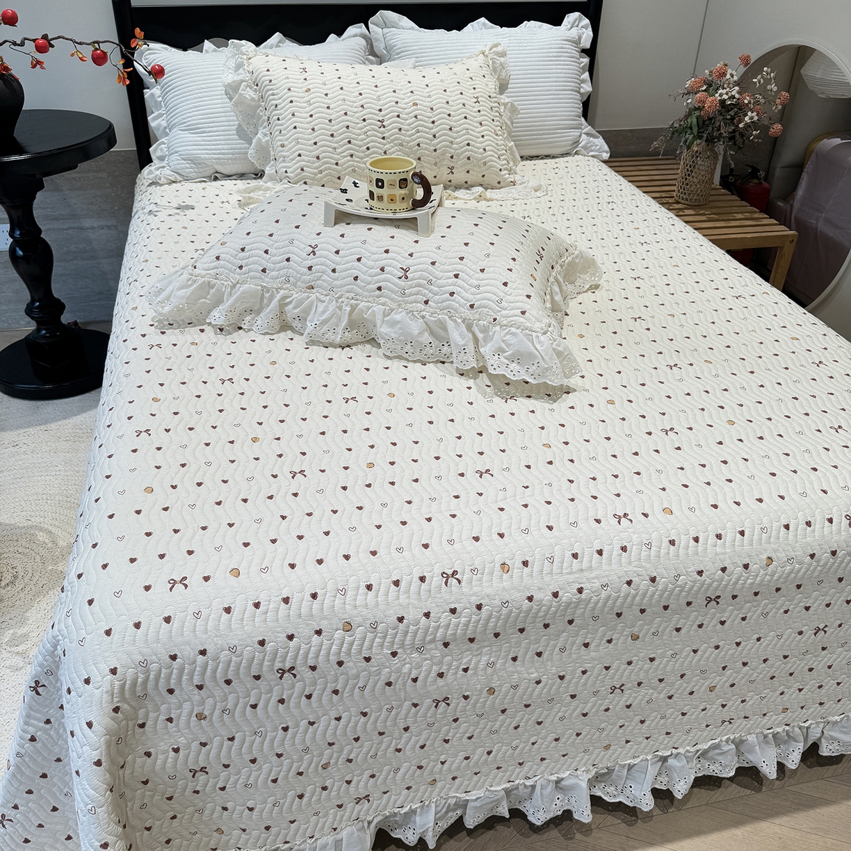 91家纺网 家纺一手货源 找家纺 莱豫家纺 2025秋冬新款纯棉床盖三件套可配同款四季被同款被套 小小爱心