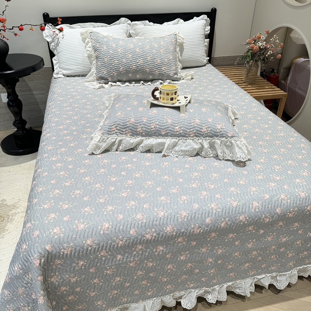 91家纺网 家纺一手货源 找家纺 莱豫家纺 2025秋冬新款纯棉床盖三件套可配同款四季被同款被套 沫婉