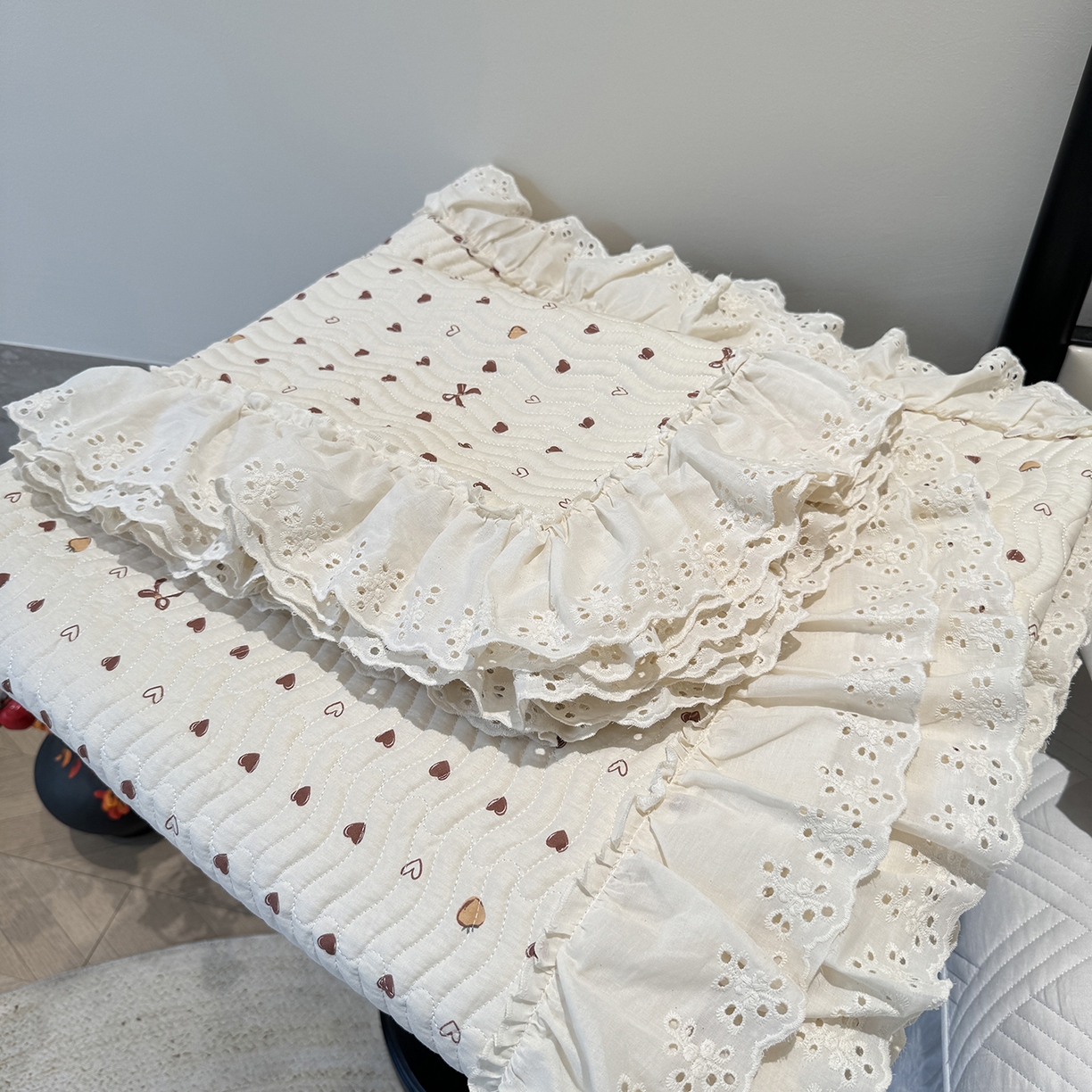 91家纺网 家纺一手货源 找家纺 莱豫家纺 2025秋冬新款纯棉床盖三件套可配同款四季被同款被套 小小爱心