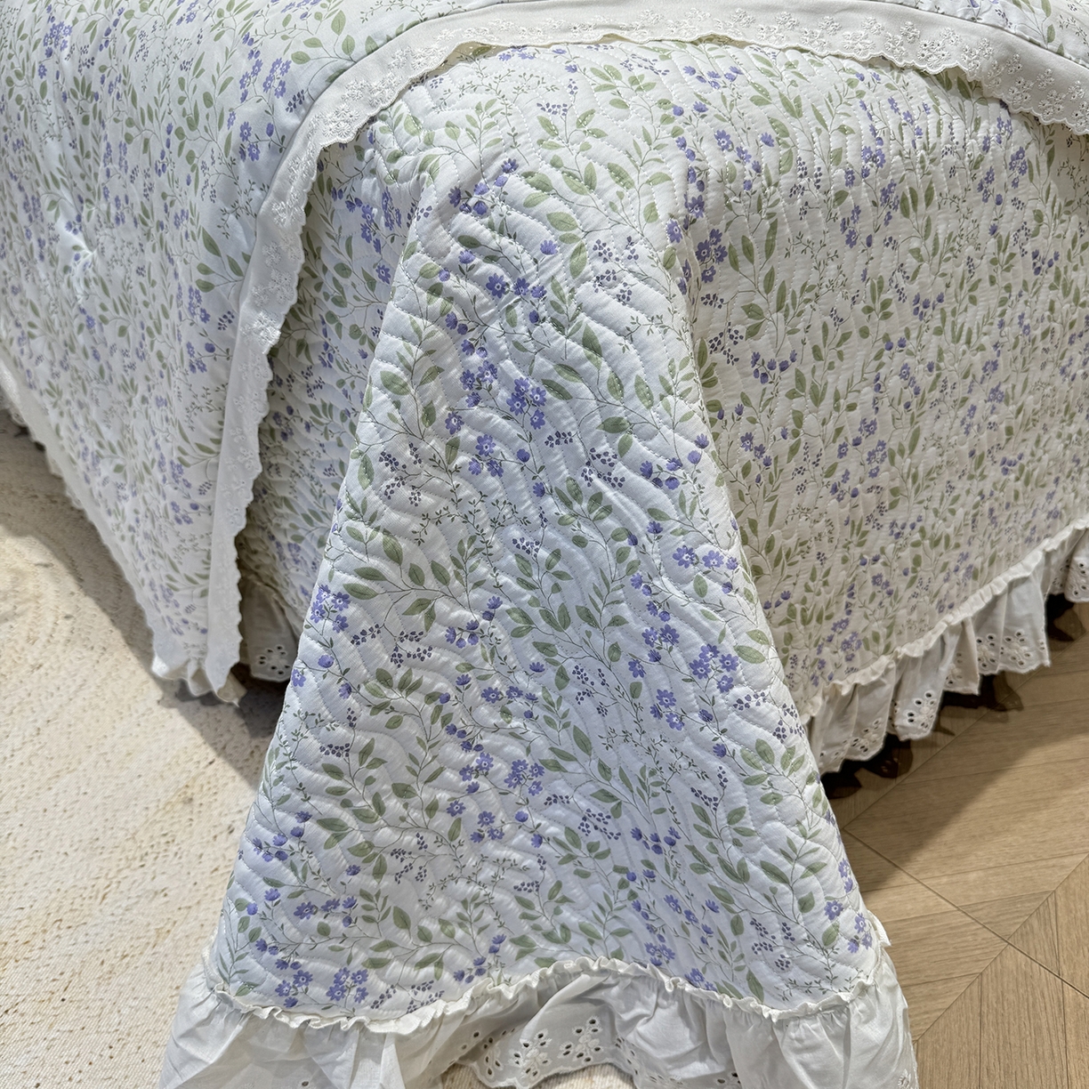 91家纺网 家纺一手货源 找家纺 莱豫家纺 2025秋冬新款纯棉床盖三件套可配同款四季被同款被套 千野紫