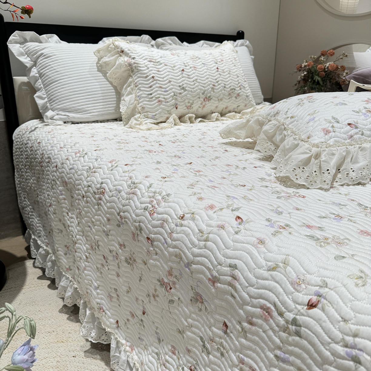 91家纺网 家纺一手货源 找家纺 莱豫家纺 2025秋冬新款纯棉床盖三件套可配同款四季被同款被套 薇语梦