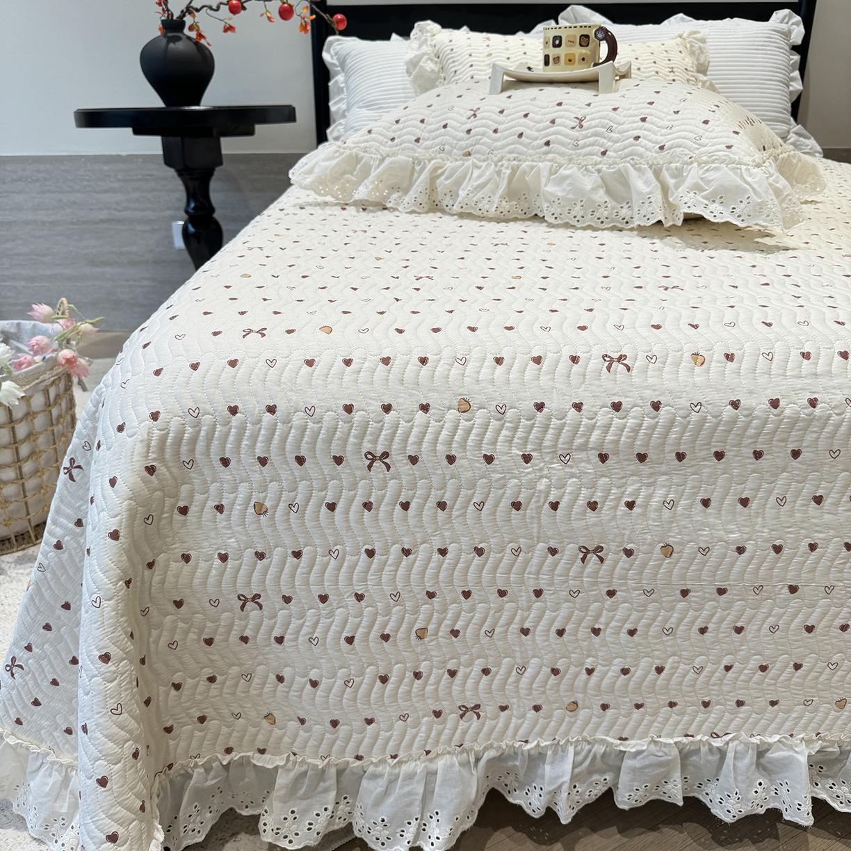 91家纺网 家纺一手货源 找家纺 莱豫家纺 2025秋冬新款纯棉床盖三件套可配同款四季被同款被套 小小爱心