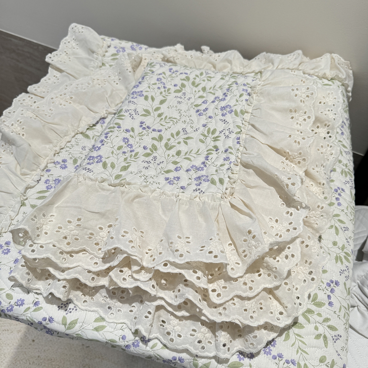 91家纺网 家纺一手货源 找家纺 莱豫家纺 2025秋冬新款纯棉床盖三件套可配同款四季被同款被套 千野紫