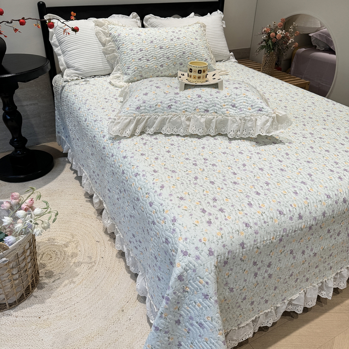 91家纺网 家纺一手货源 找家纺 莱豫家纺 2025秋冬新款纯棉床盖三件套可配同款四季被同款被套 稚嫩蔷薇