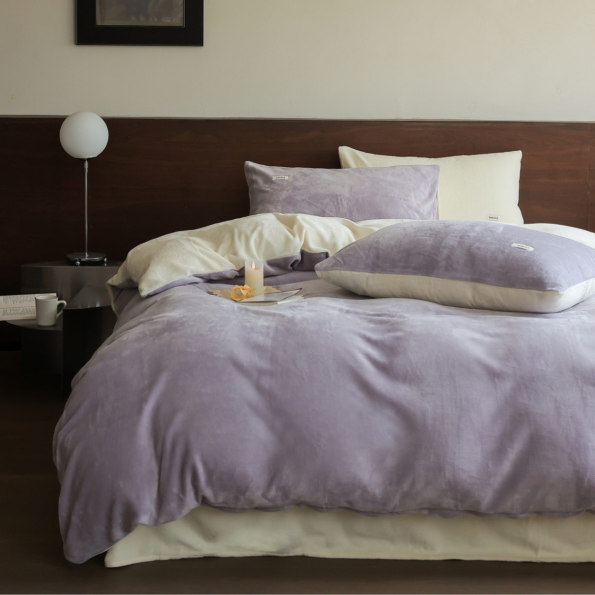 时光里 2025新款230克纯色双拼牛奶绒四件套 浅紫拼奶白