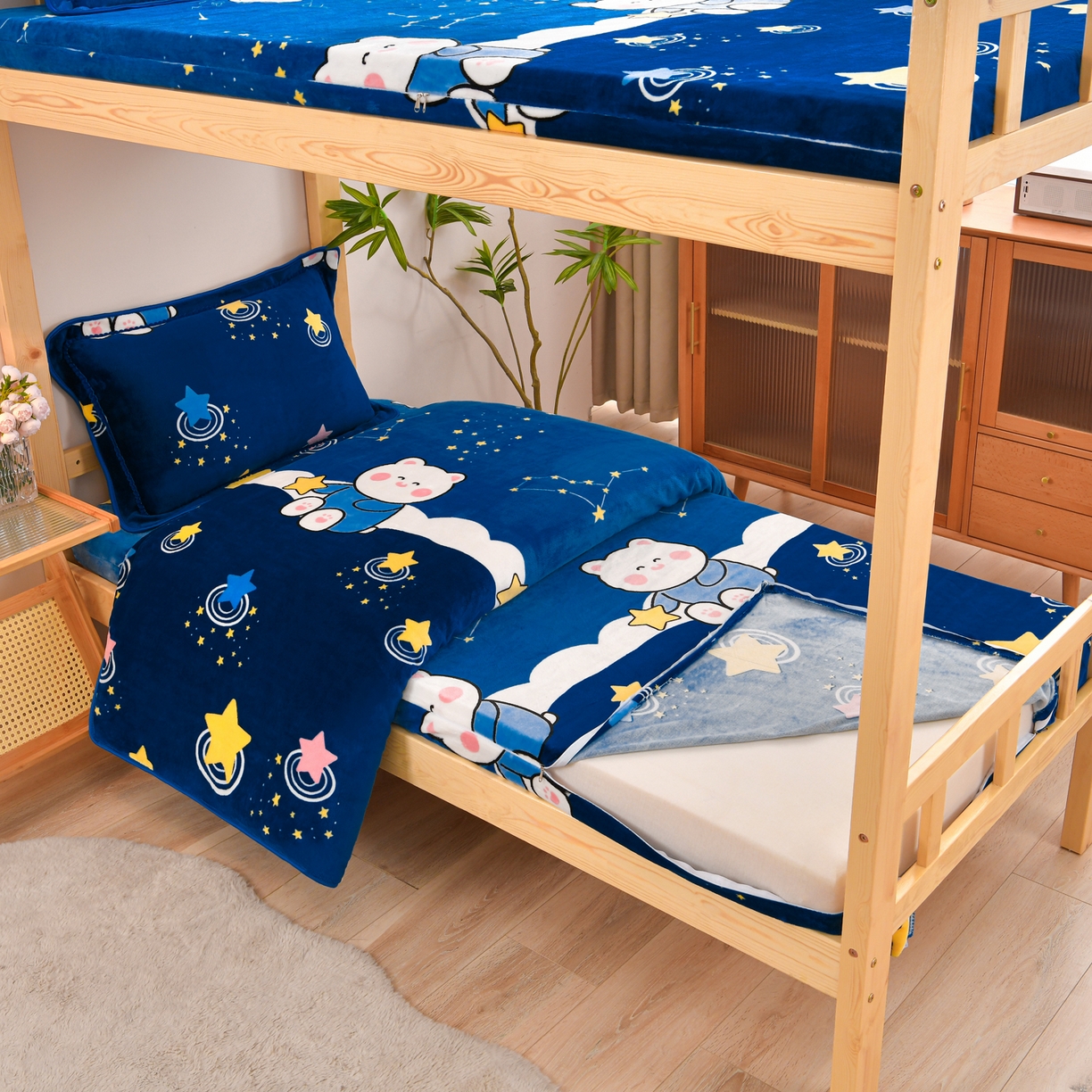 居尚家纺 2025新款牛奶绒学生三件套床褥套床笠三件套 可爱熊