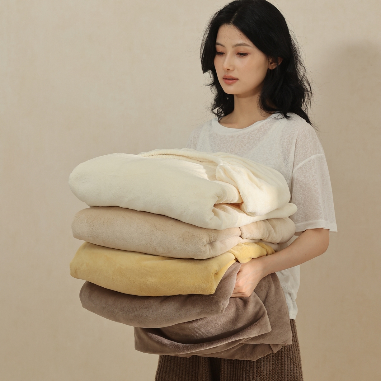 91家纺网 家纺一手货源 找家纺 （总）时光里 2025新款230克纯色双拼牛奶绒单床笠床笠单件