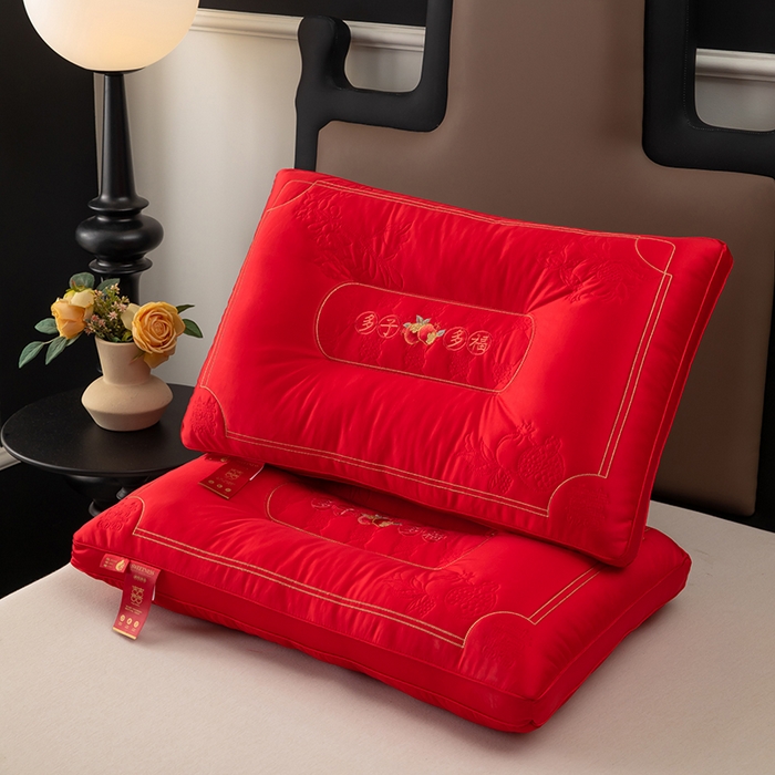 91家纺网 家纺一手货源 找家纺 （总）枕之坊 2025新款多子多福婚庆保健枕枕头枕芯