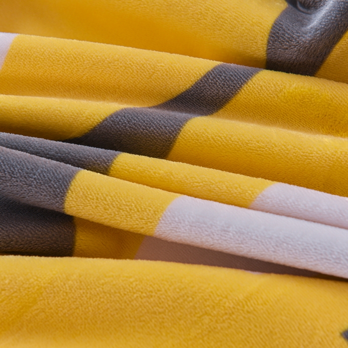 91家纺网 家纺一手货源 找家纺 居尚家纺 2025新款牛奶绒学生三件套床褥套床笠三件套 欢乐兔