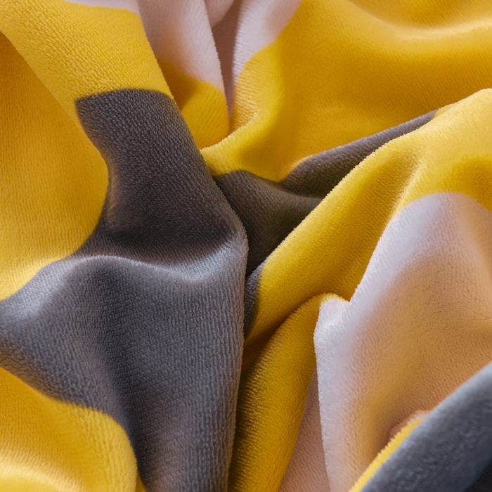 91家纺网 家纺一手货源 找家纺 居尚家纺 2025新款牛奶绒学生三件套床褥套床笠三件套 欢乐兔