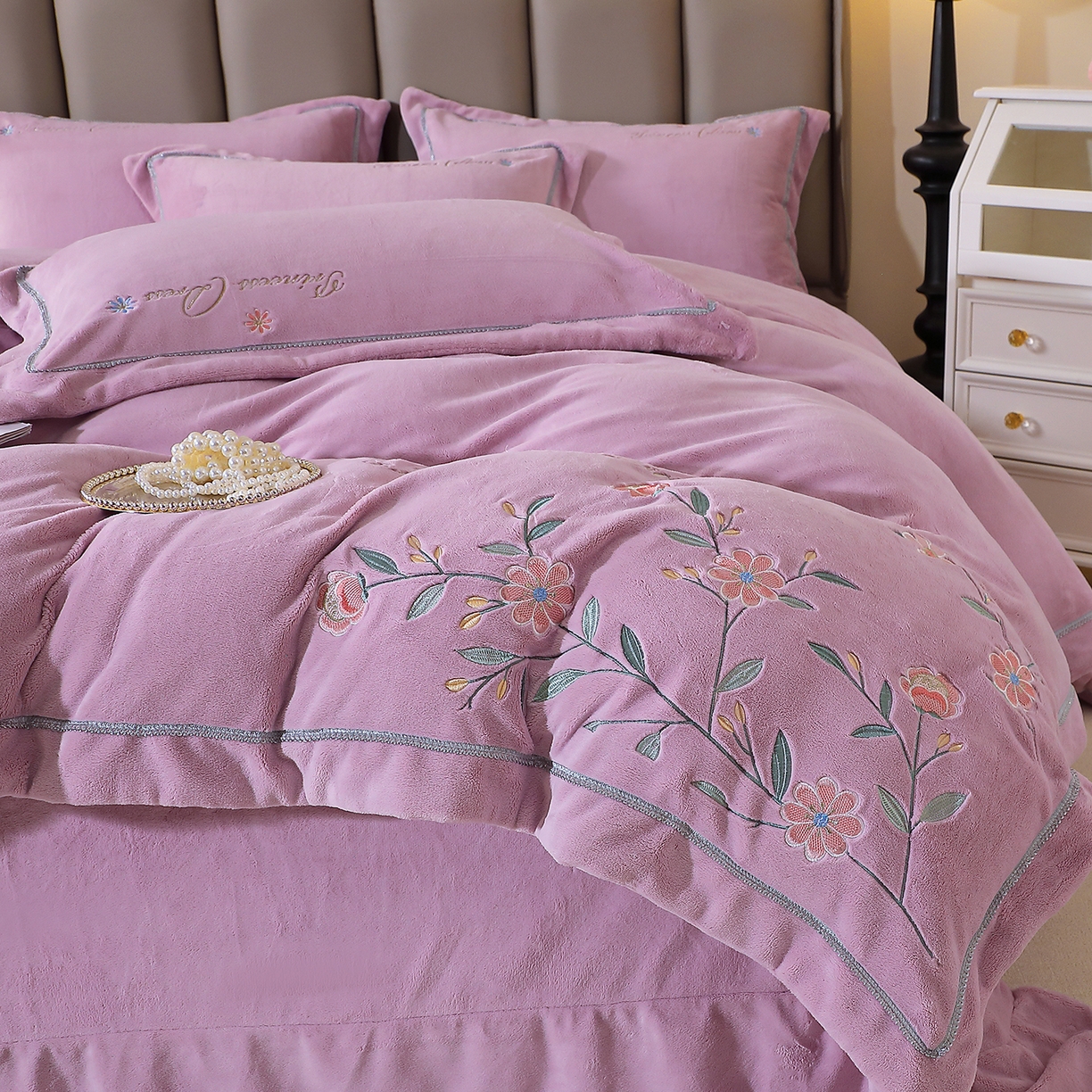 （总）棠薇家纺 2025新款秋冬太阳绒牛奶绒四件套珊瑚绒床上绒四件套冬季加绒法兰绒