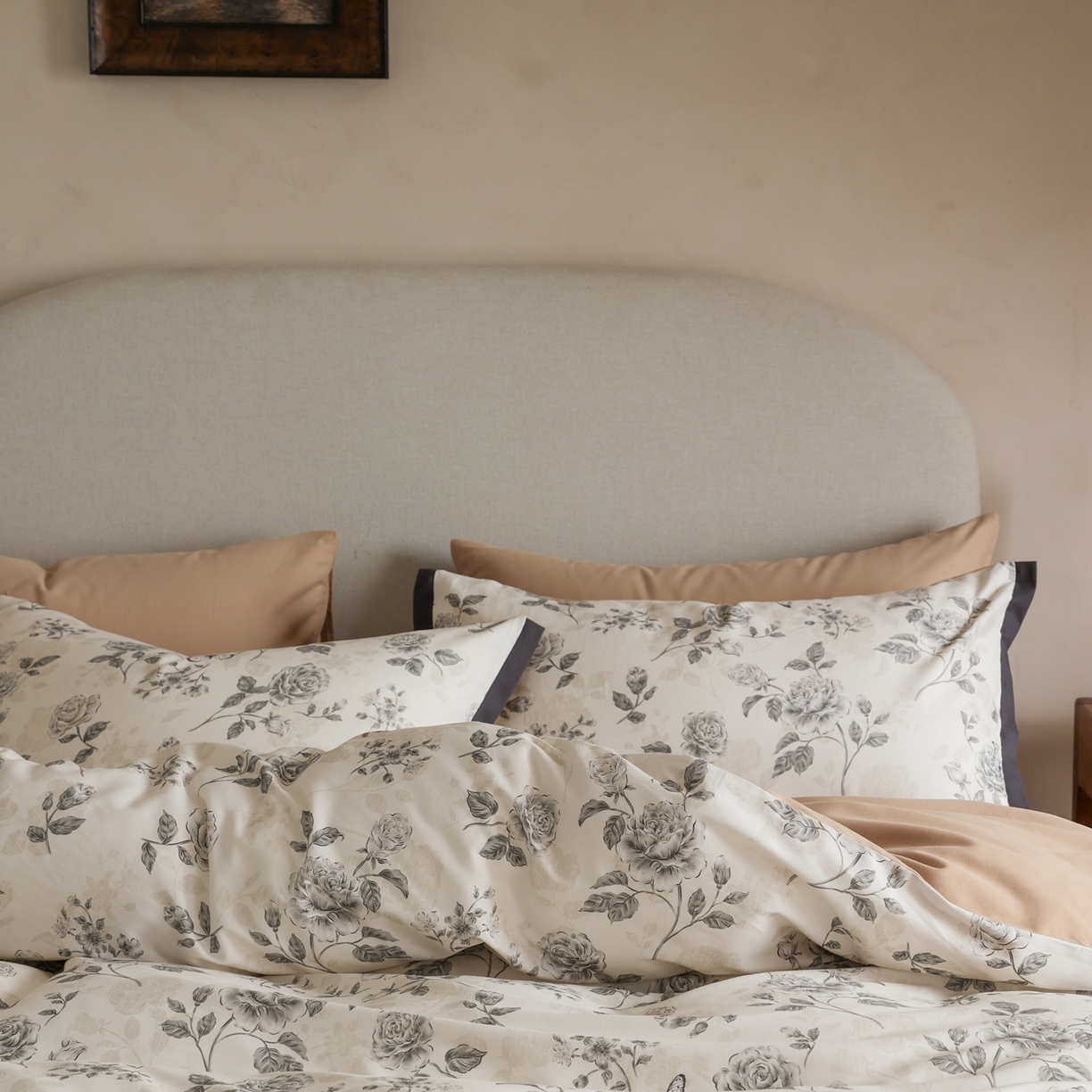 91家纺网 家纺一手货源 找家纺 时光里 2025新款40S全棉纯棉小清新数码印花磨毛四件套 白芷