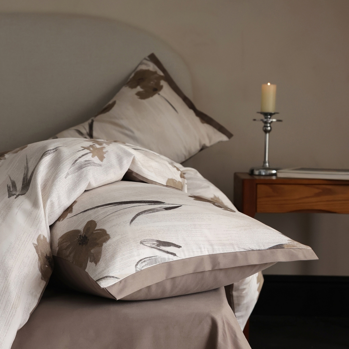 91家纺网 家纺一手货源 找家纺 时光里 2025新款40S全棉纯棉小清新数码印花磨毛四件套 兰佩