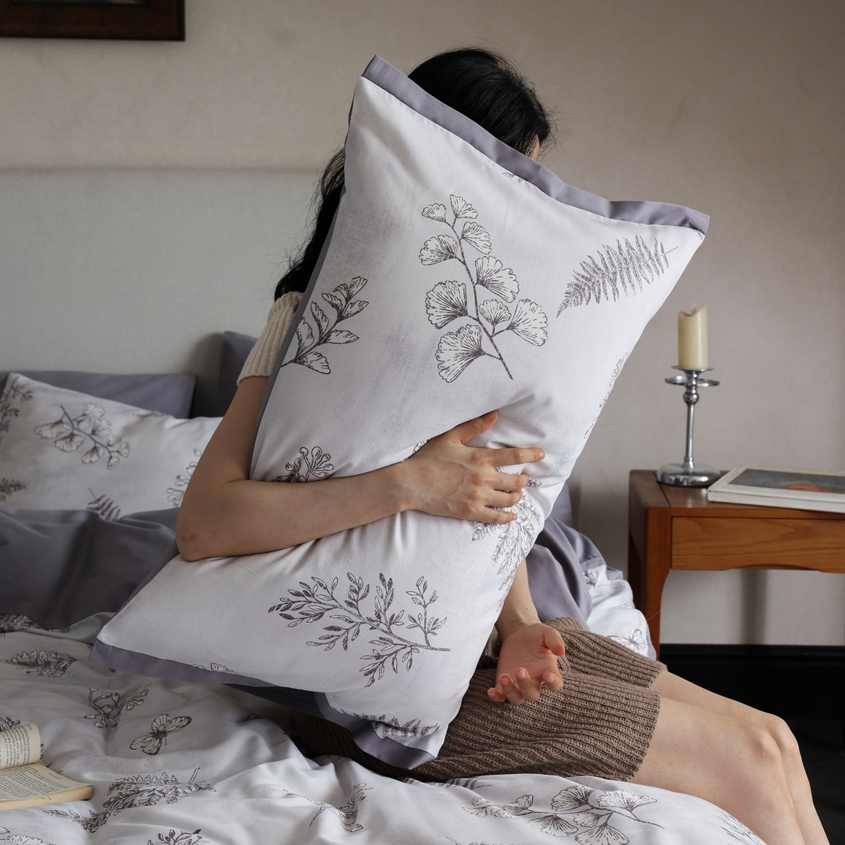 91家纺网 家纺一手货源 找家纺 时光里 2025新款40S全棉纯棉小清新数码印花磨毛四件套 青棠