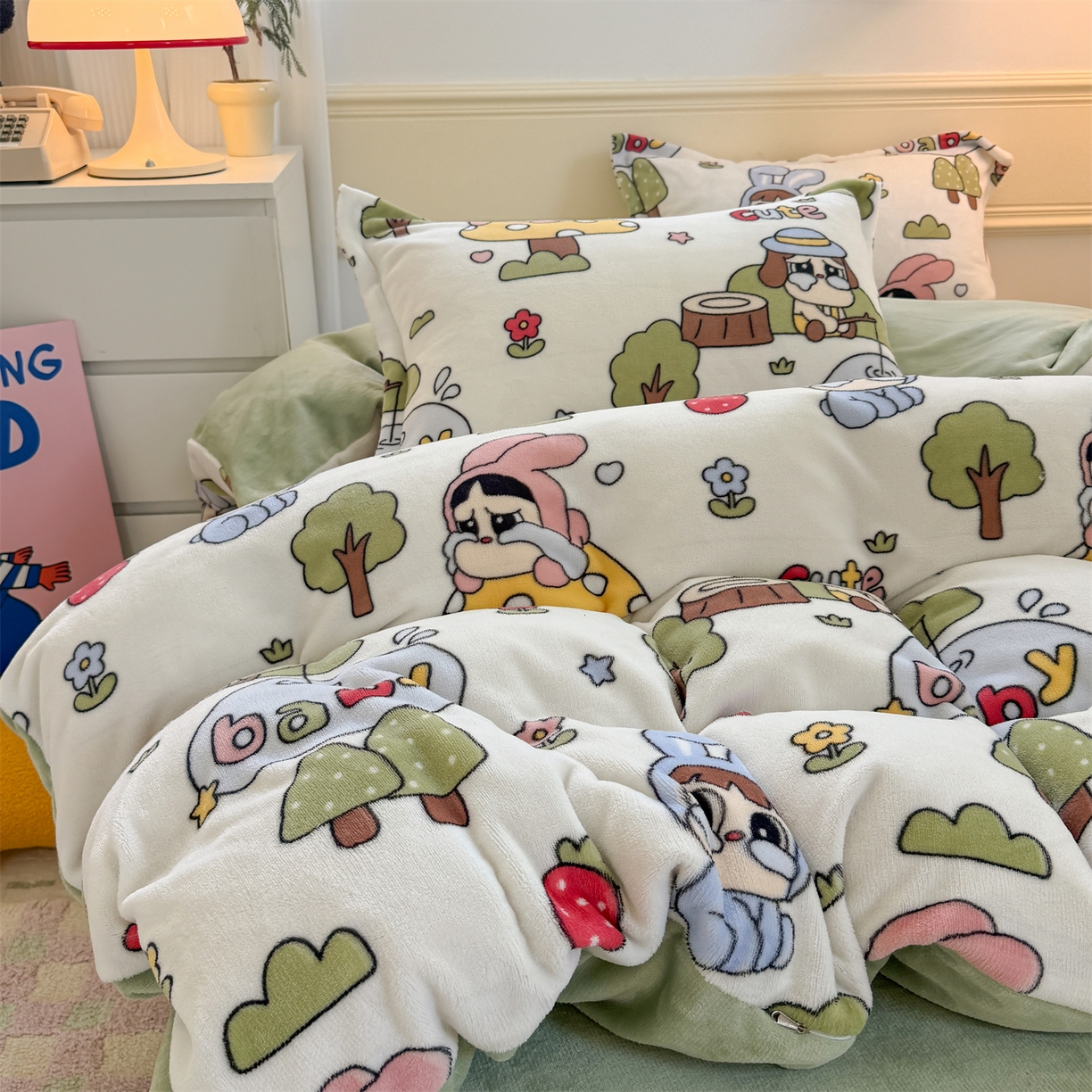 91家纺网 家纺一手货源 找家纺 （总）艾特你 2025新款小清新高克重加厚牛奶绒印花四件套--风格二小窝图