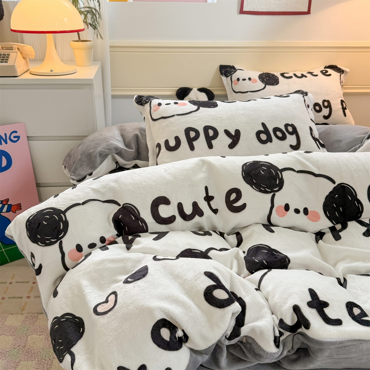 91家纺网 家纺一手货源 找家纺 （总）艾特你 2025新款小清新高克重加厚牛奶绒印花四件套--风格二小窝图