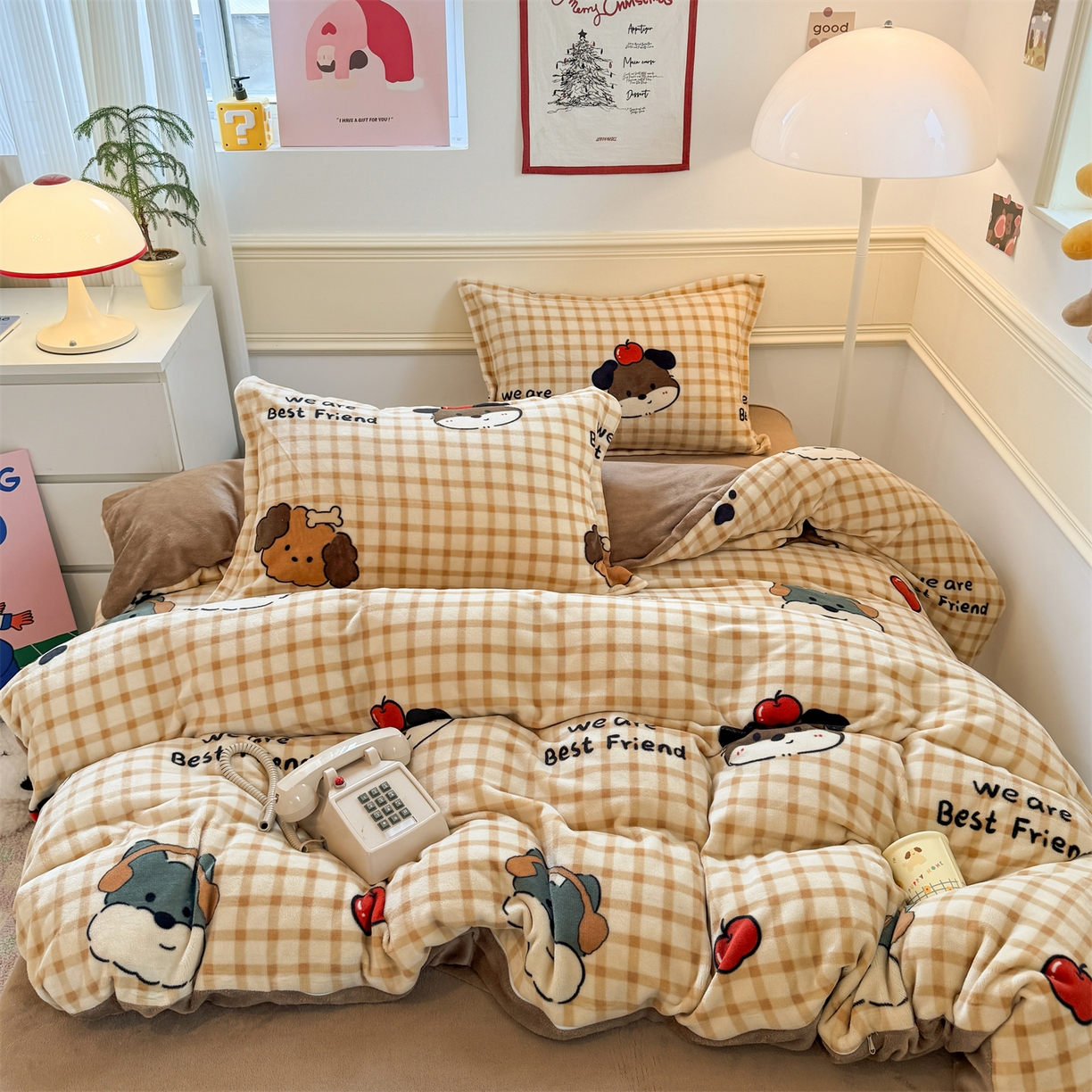 91家纺网 家纺一手货源 找家纺 艾特你 2025新款小清新高克重加厚牛奶绒印花四件套--风格二小窝图 班尼家族