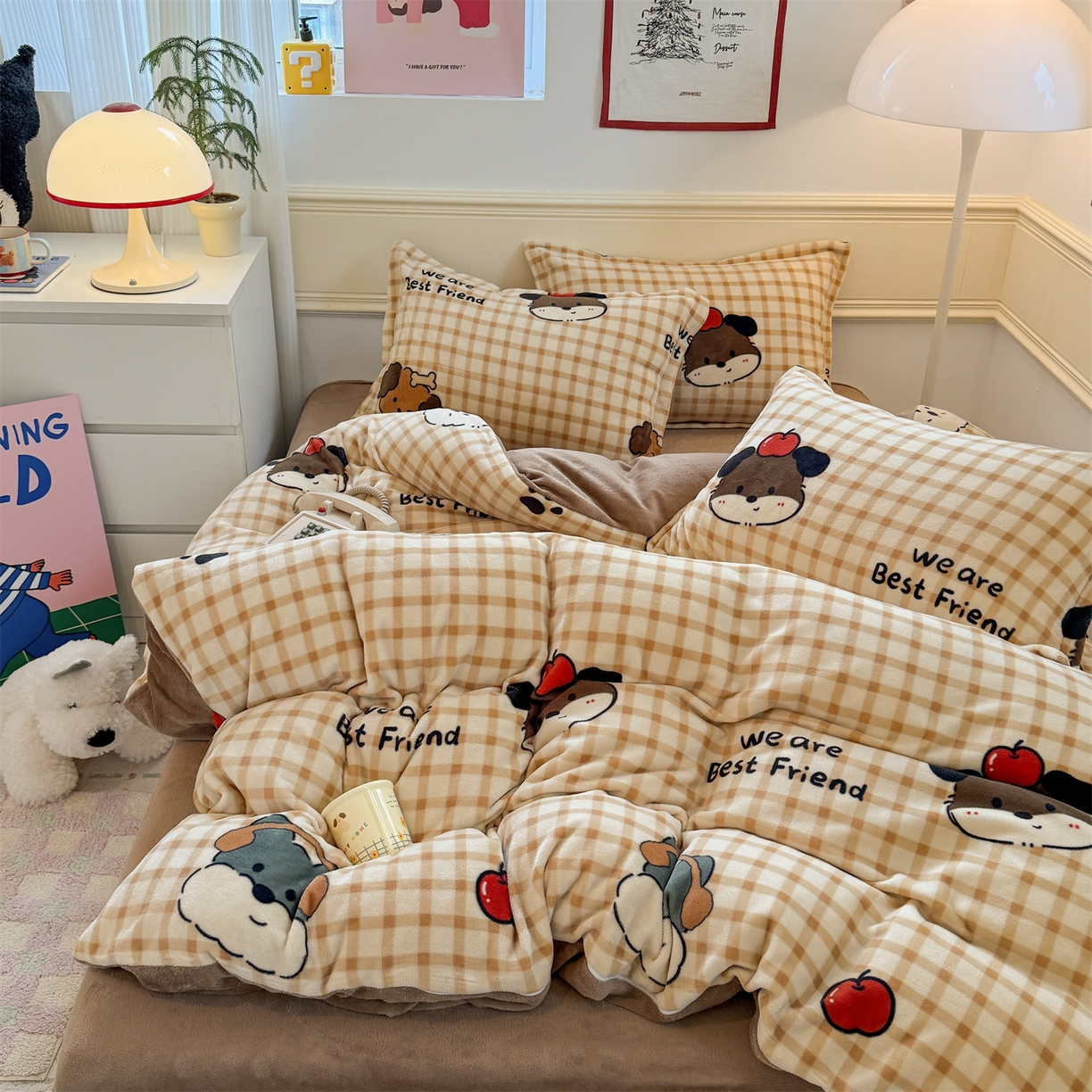 91家纺网 家纺一手货源 找家纺 艾特你 2025新款小清新高克重加厚牛奶绒印花四件套--风格二小窝图 班尼家族