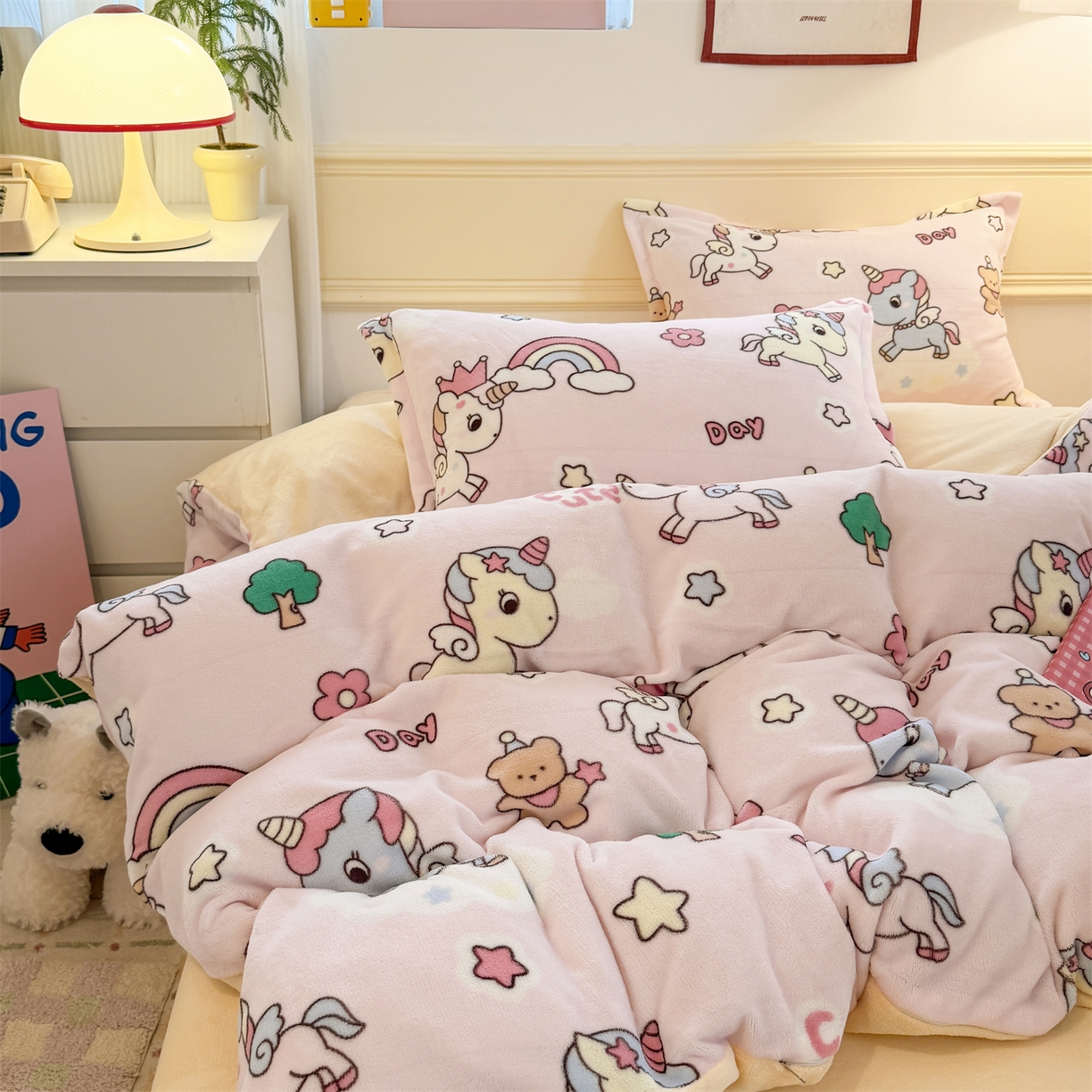 艾特你 2025新款小清新高克重加厚牛奶绒印花四件套--风格二小窝图 彩虹宝丽