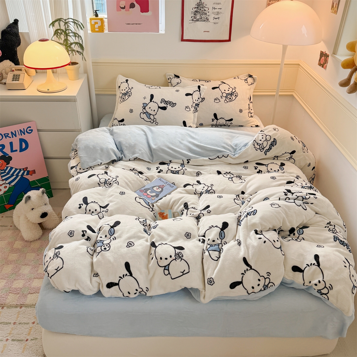 91家纺网 家纺一手货源 找家纺 艾特你 2025新款小清新高克重加厚牛奶绒印花四件套--风格二小窝图 大耳狗