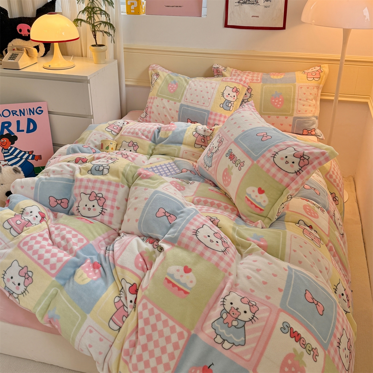 91家纺网 家纺一手货源 找家纺 艾特你 2025新款小清新高克重加厚牛奶绒印花四件套--风格二小窝图 格子猫咪