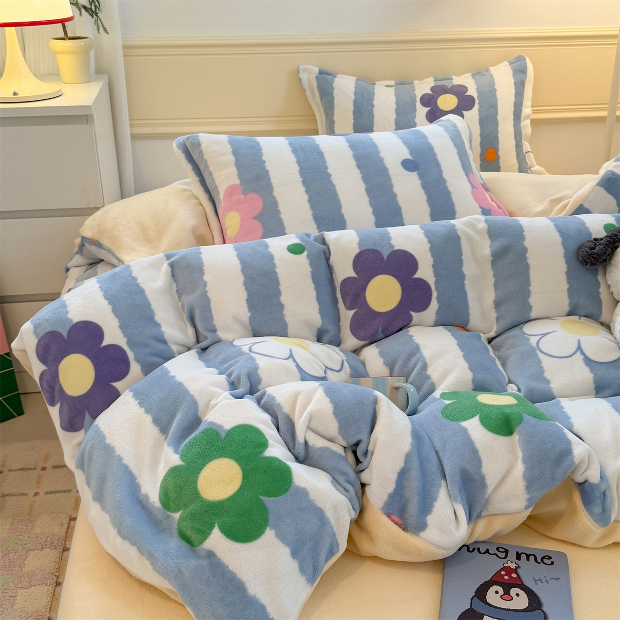 艾特你 2025新款小清新高克重加厚牛奶绒印花四件套--风格二小窝图 花田初夏