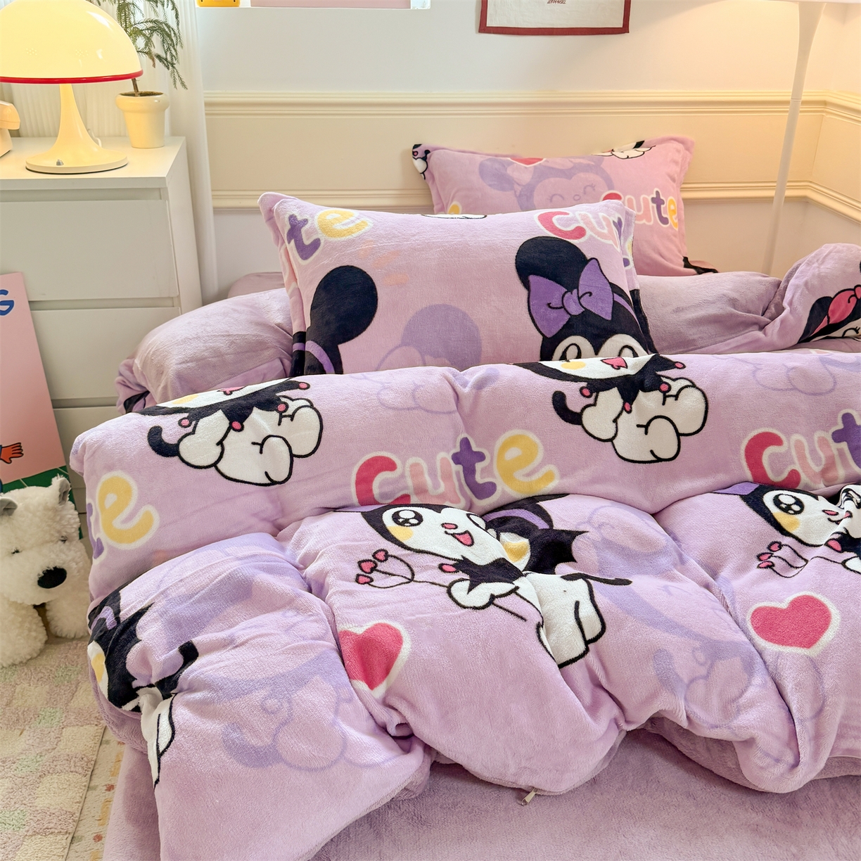 艾特你 2025新款小清新高克重加厚牛奶绒印花四件套--风格二小窝图 库米洛