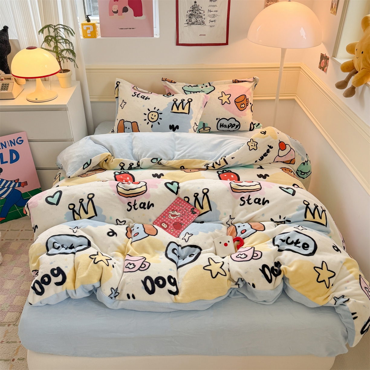 91家纺网 家纺一手货源 找家纺 艾特你 2025新款小清新高克重加厚牛奶绒印花四件套--风格二小窝图 七彩乐园