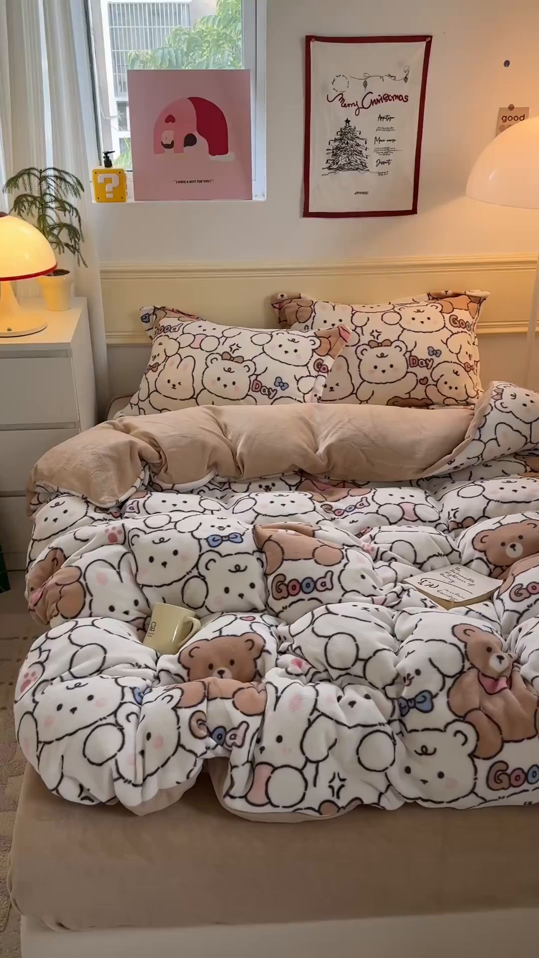 91家纺网 家纺一手货源 找家纺 艾特你 2025新款小清新高克重加厚牛奶绒印花四件套--风格二小窝图 熊多多