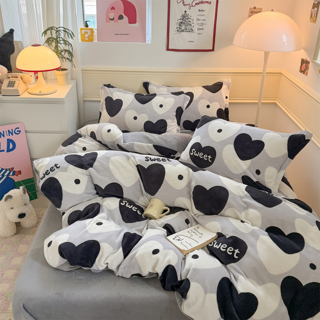 91家纺网 家纺一手货源 找家纺 艾特你 2025新款小清新高克重加厚牛奶绒印花四件套--风格二小窝图 夜空之星