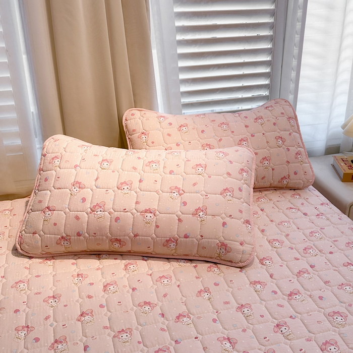 91家纺网 家纺一手货源 找家纺 （总）澜妃 2025新款云感皱皱纱双层纱印花夹棉床褥-床笠款