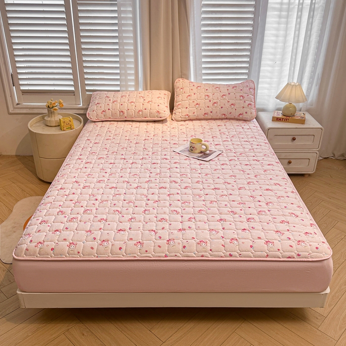 91家纺网 家纺一手货源 找家纺 （总）澜妃 2025新款云感皱皱纱双层纱印花夹棉床褥-床笠款