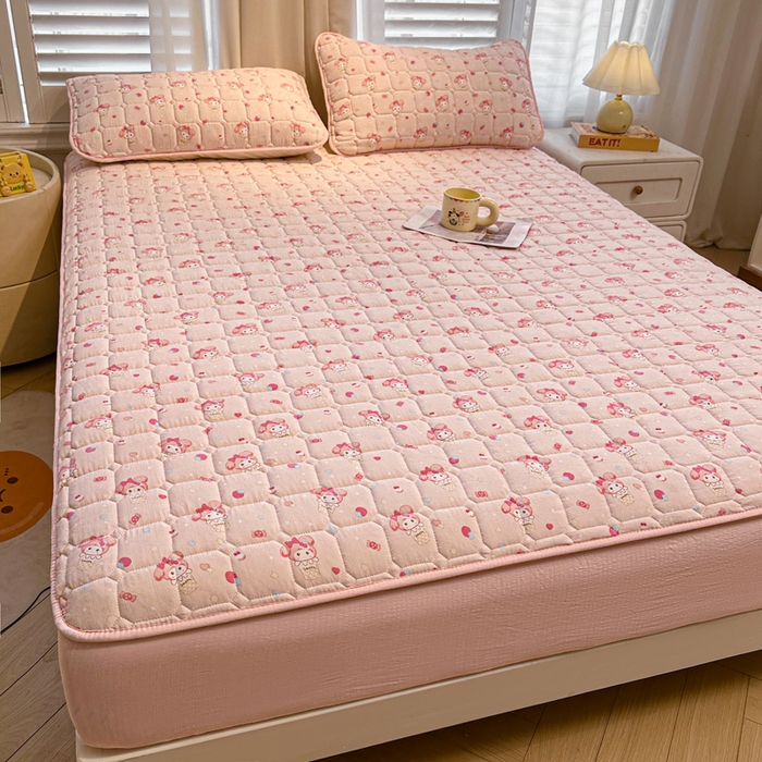 91家纺网 家纺一手货源 找家纺 （总）澜妃 2025新款云感皱皱纱双层纱印花夹棉床褥-床笠款