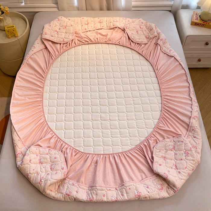 91家纺网 家纺一手货源 找家纺 （总）澜妃 2025新款云感皱皱纱双层纱印花夹棉床褥-床笠款