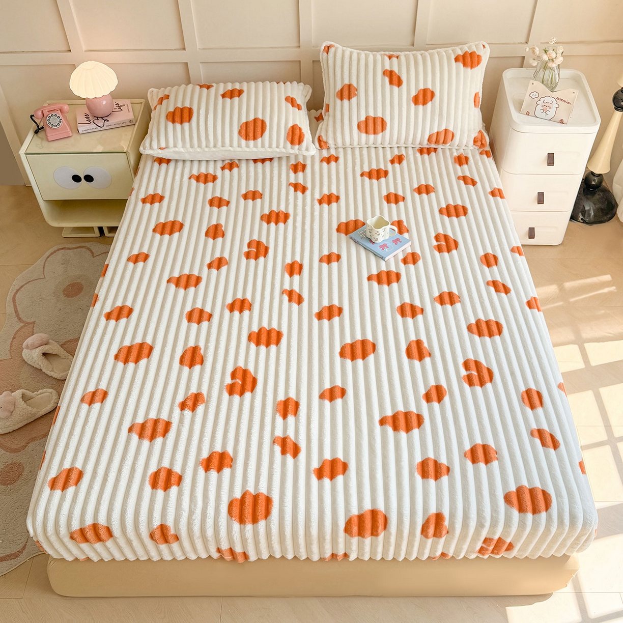 91家纺网 家纺一手货源 找家纺 眠势力 2025新款兔兔绒抽条印花床笠款四件套冬季兔绒加绒保暖四件套 暖阳